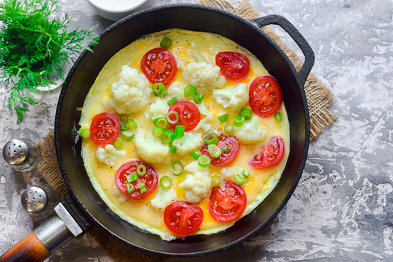 омлет с цветной капустой сыром и помидорами рецепт фото 7